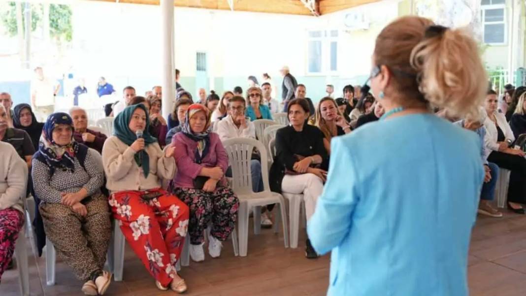 Konyaaltı’nda Kadın Çiftçiler Günü Coşkusu: Kırsalda Umut Buluşması! 1